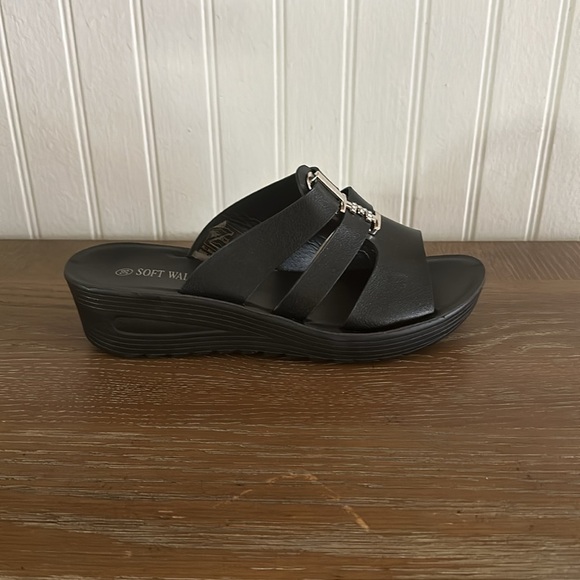 New! Soft Walker Black Slip On Platform Wedge Sandals sz 8 - Picture 3 of 11
